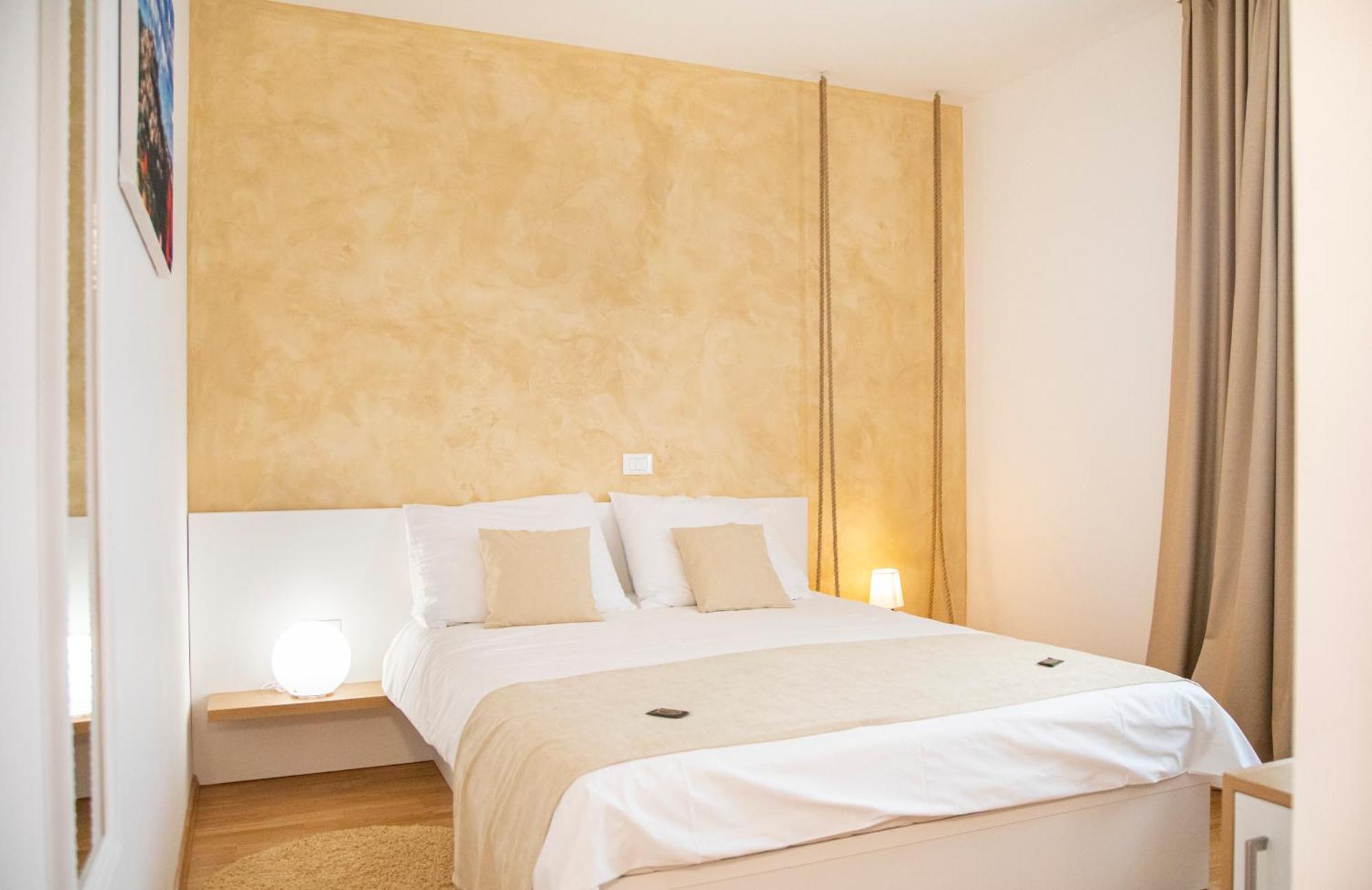 Hotel Natura Vilanija Екстериор снимка